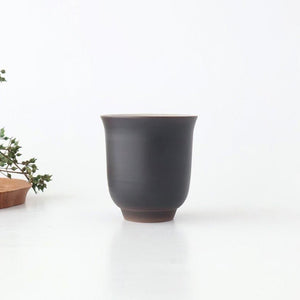 Kamoshika Dogu Store Japanese Cup Black | Yunomi