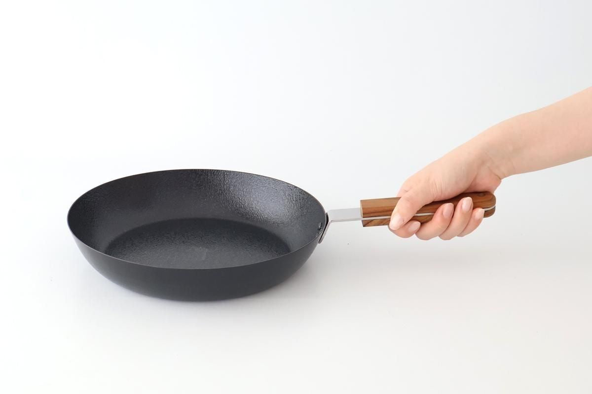 FORMLADY ambai Omelette Pan