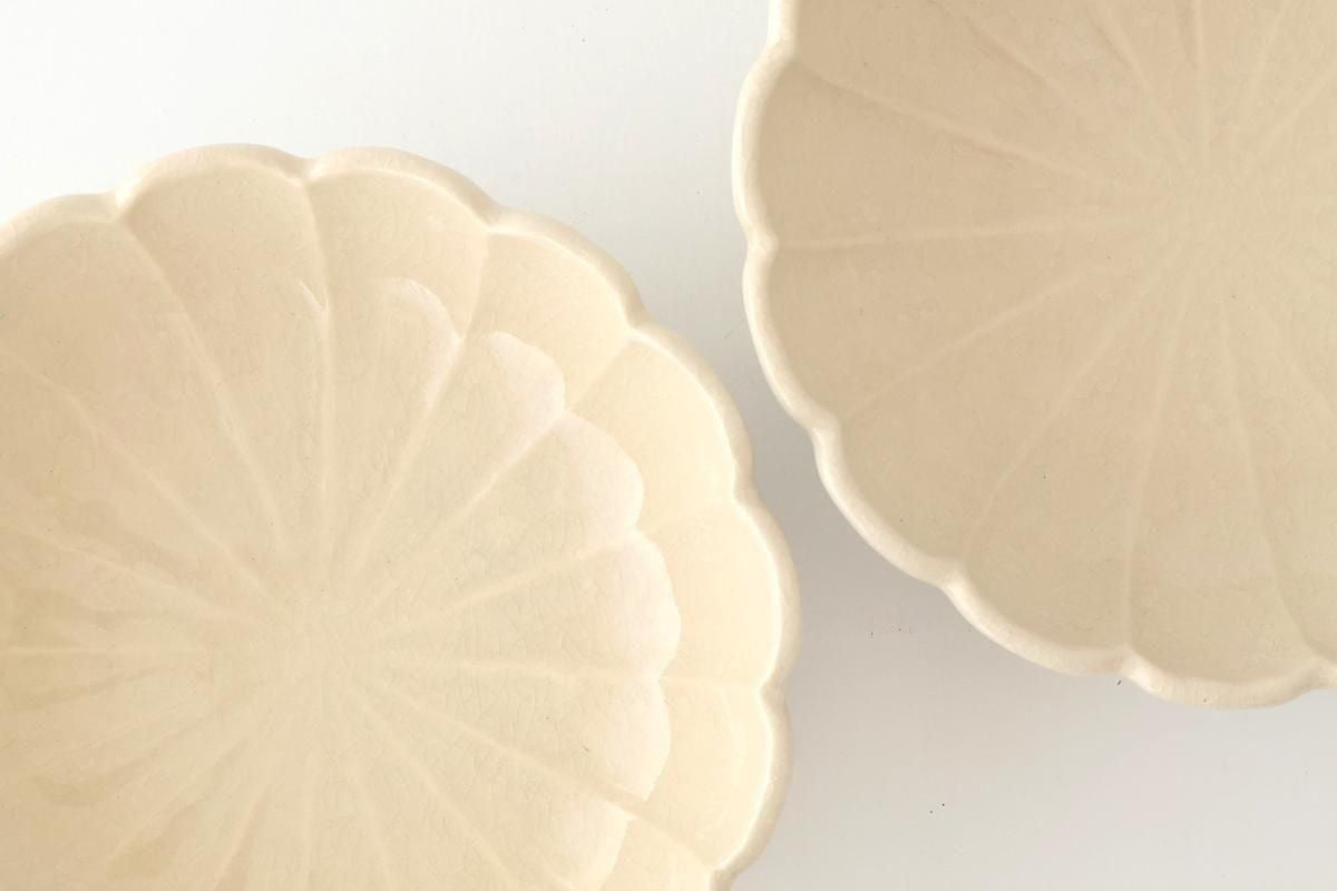 Chrysanthemum-shaped Bowl White 17㎝/6.6in | Seto Ware