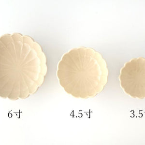 Chrysanthemum-shaped Bowl White 17㎝/6.6in | Seto Ware