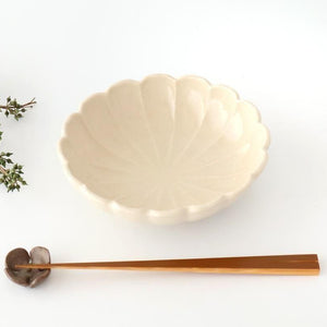 Chrysanthemum-shaped Bowl White 17㎝/6.6in | Seto Ware