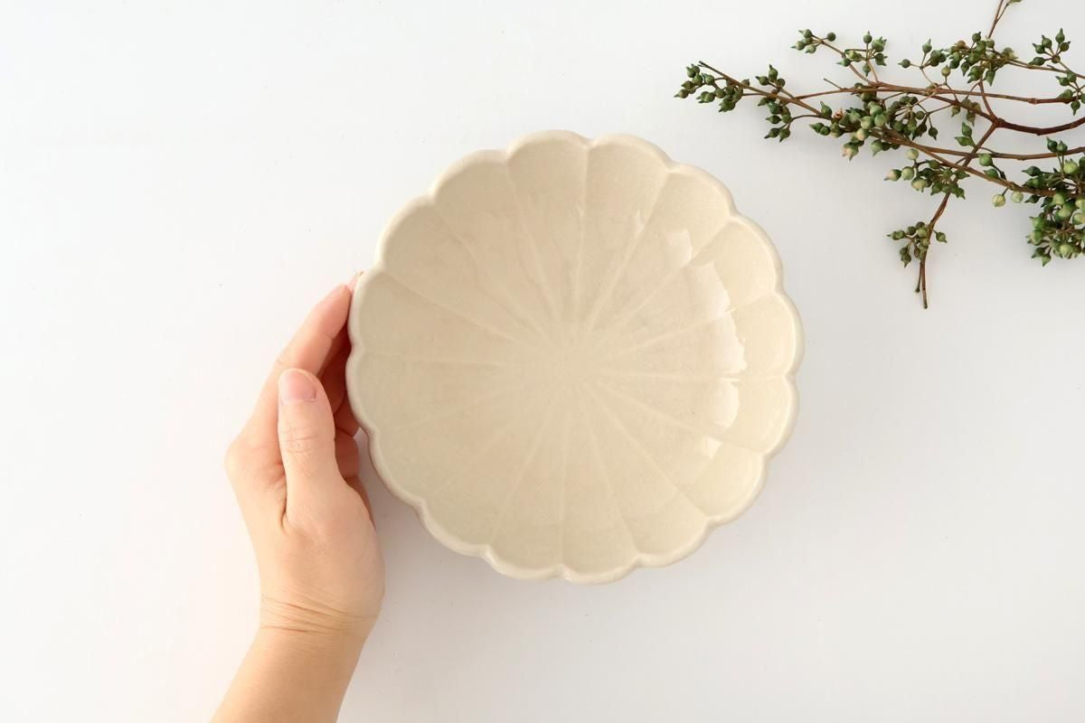 Chrysanthemum-shaped Bowl White 17㎝/6.6in | Seto Ware