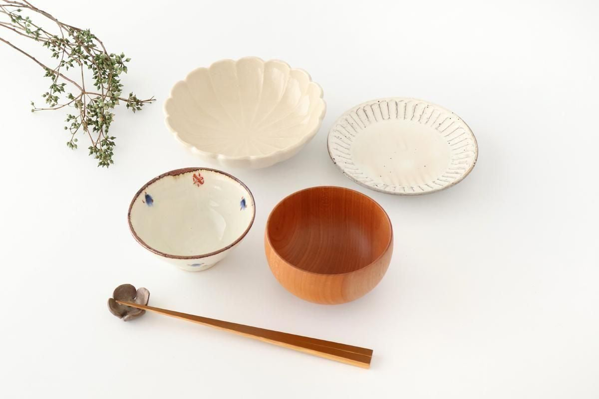 Chrysanthemum-shaped Bowl White 17㎝/6.6in | Seto Ware