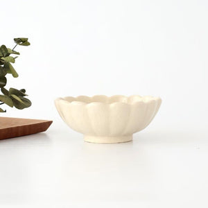 Chrysanthemum-shaped Bowl White 11㎝/4.3in | Kobachi Seto Ware