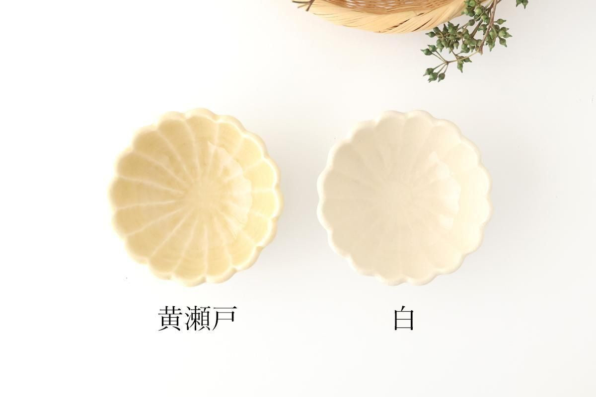Chrysanthemum-shaped Bowl White 11㎝/4.3in | Kobachi Seto Ware