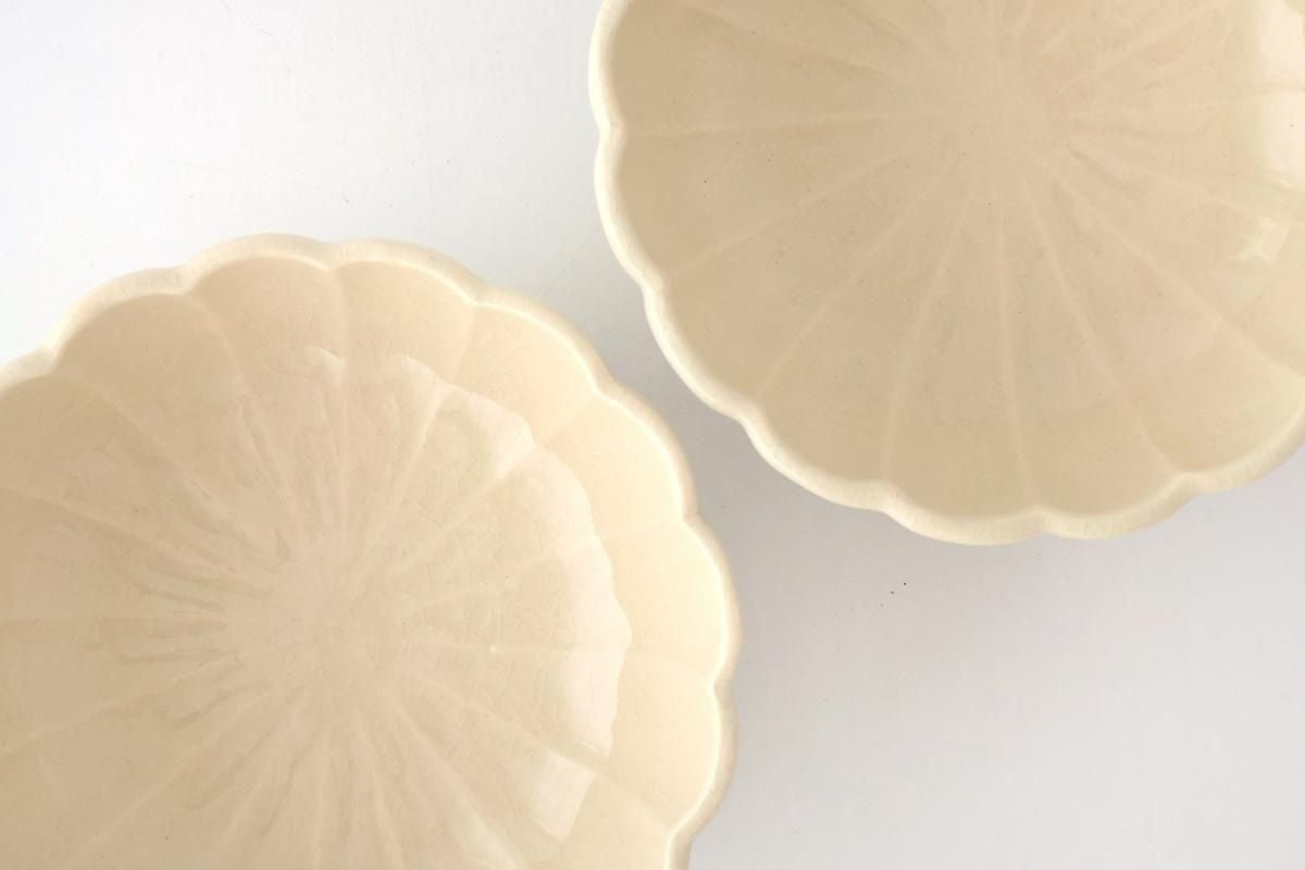 Chrysanthemum-shaped Bowl White 13㎝/5in | Kobachi Seto Ware