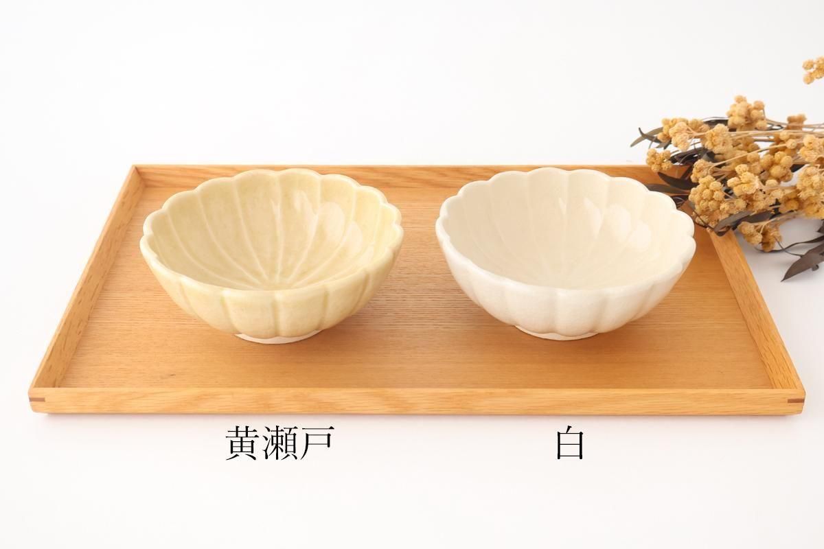 Chrysanthemum-shaped Bowl White 13㎝/5in | Kobachi Seto Ware