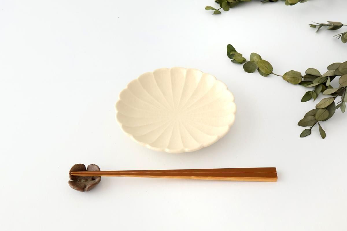 Chrysanthemum-shaped Plate White  15㎝/6in | Seto Ware