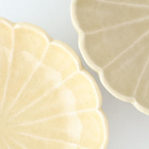 Chrysanthemum-shaped Bowl Kiseto 17.5㎝/6.9in | Seto Ware