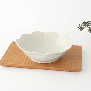 [UTSUWABI Special Order] Flower-shaped Bowl White | Serving Bowal Hasami Ware