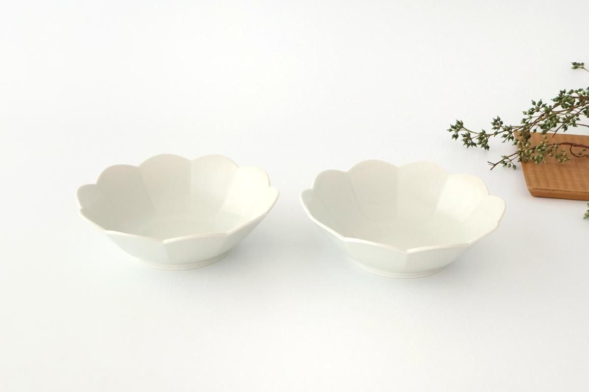 [UTSUWABI Special Order] Flower-shaped Bowl White | Serving Bowal Hasami Ware