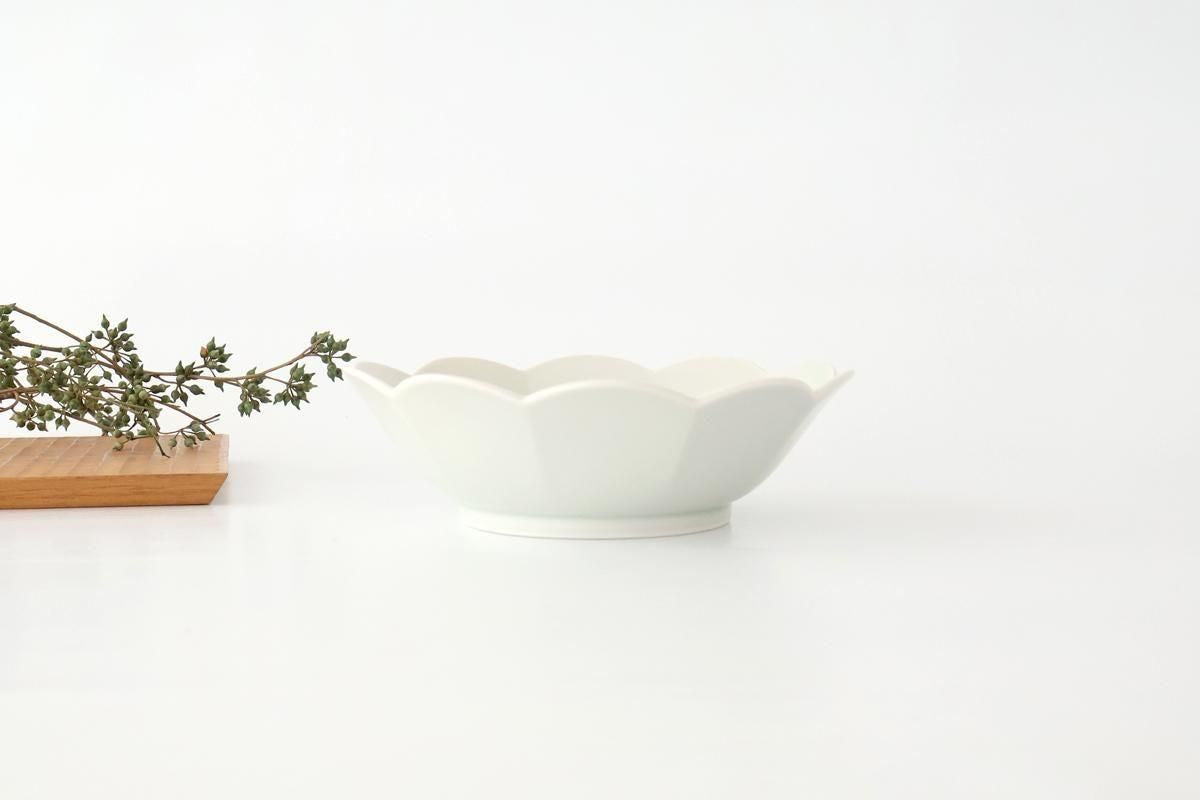 [UTSUWABI Special Order] Flower-shaped Bowl White | Serving Bowal Hasami Ware