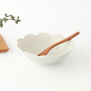 [UTSUWABI Special Order] Flower-shaped Bowl White | Serving Bowal Hasami Ware