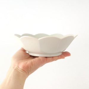[UTSUWABI Special Order] Flower-shaped Bowl White | Serving Bowal Hasami Ware