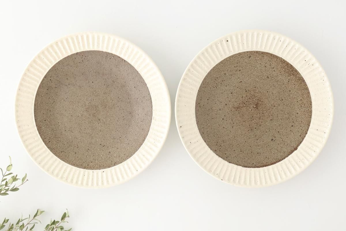 Tohzan-Gama Round Plate White and Brown | Mino Ware