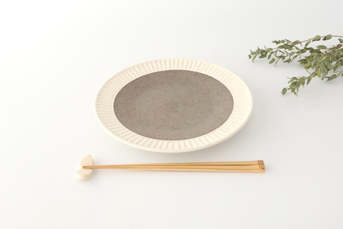 Tohzan-Gama Round Plate White and Brown | Mino Ware