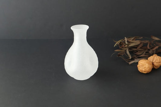 Hirota Glass Sake Bottle Tokkuri White