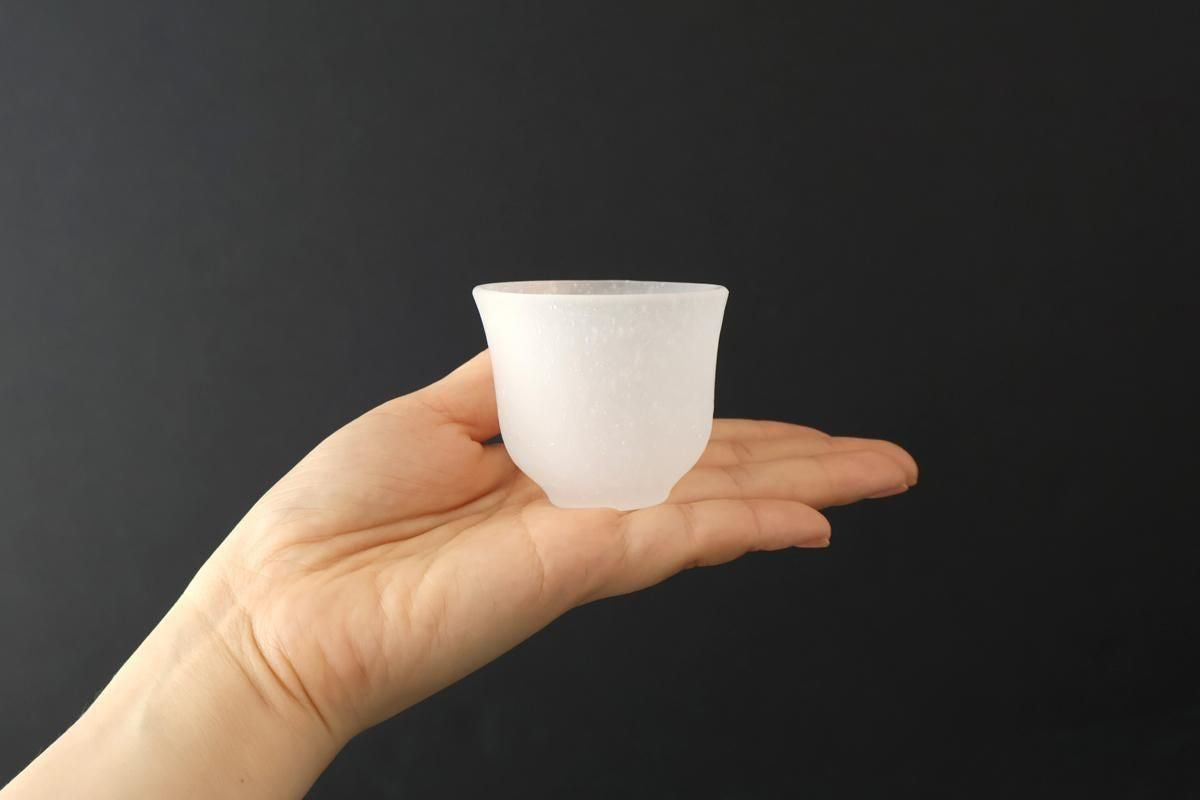 Hirota Glass Sake Cup Guinomi White