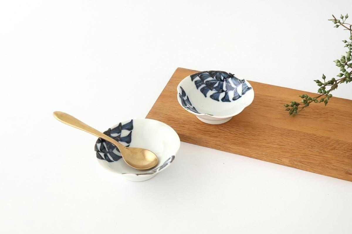 Small Bowl Blue Arabesque | Kobachi Hasami Ware