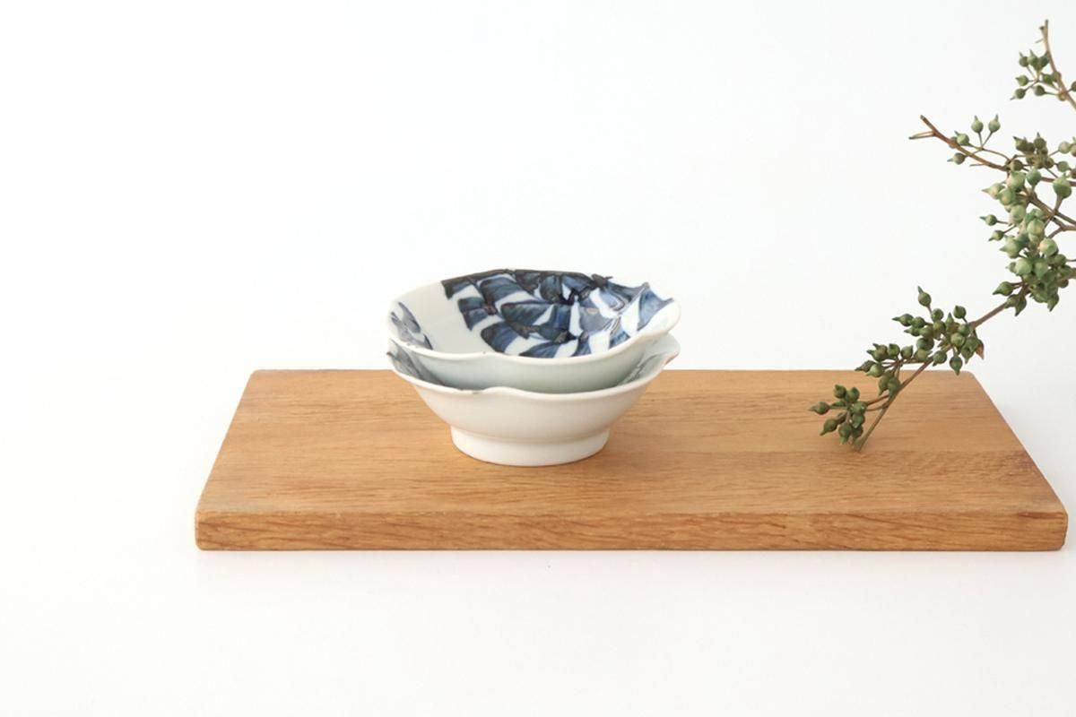 Small Bowl Blue Arabesque | Kobachi Hasami Ware