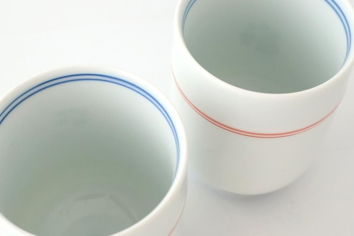 Japanese Cup Red Lines and Plum｜Yunomi Hasami Ware