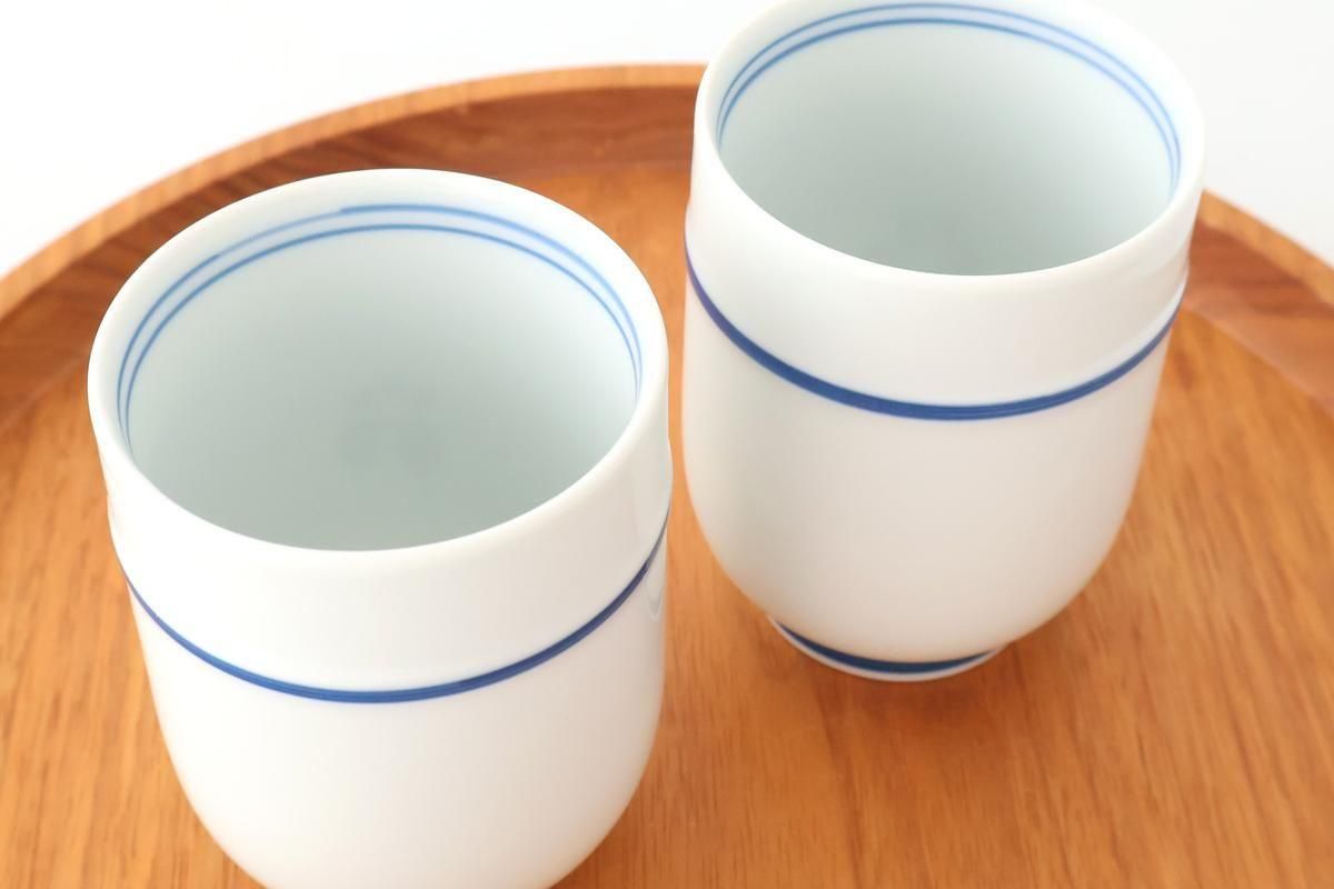 Japanese Cup Blue Lines and Plum｜Yunomi Hasami Ware