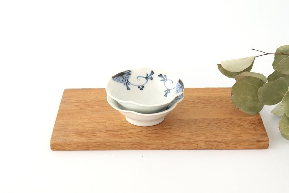Small Bowl Blue Floral Arabesque | Kobachi Hasami Ware
