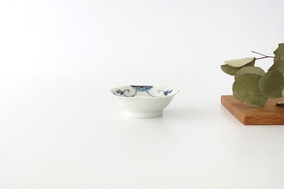 Small Bowl Blue Floral Arabesque | Kobachi Hasami Ware