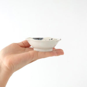 Small Bowl Blue Floral Arabesque | Kobachi Hasami Ware