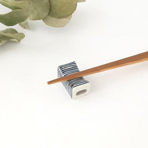 Chopstick Rest Tokusa Black | Hashioki Hasami Ware