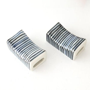 Chopstick Rest Tokusa Black | Hashioki Hasami Ware