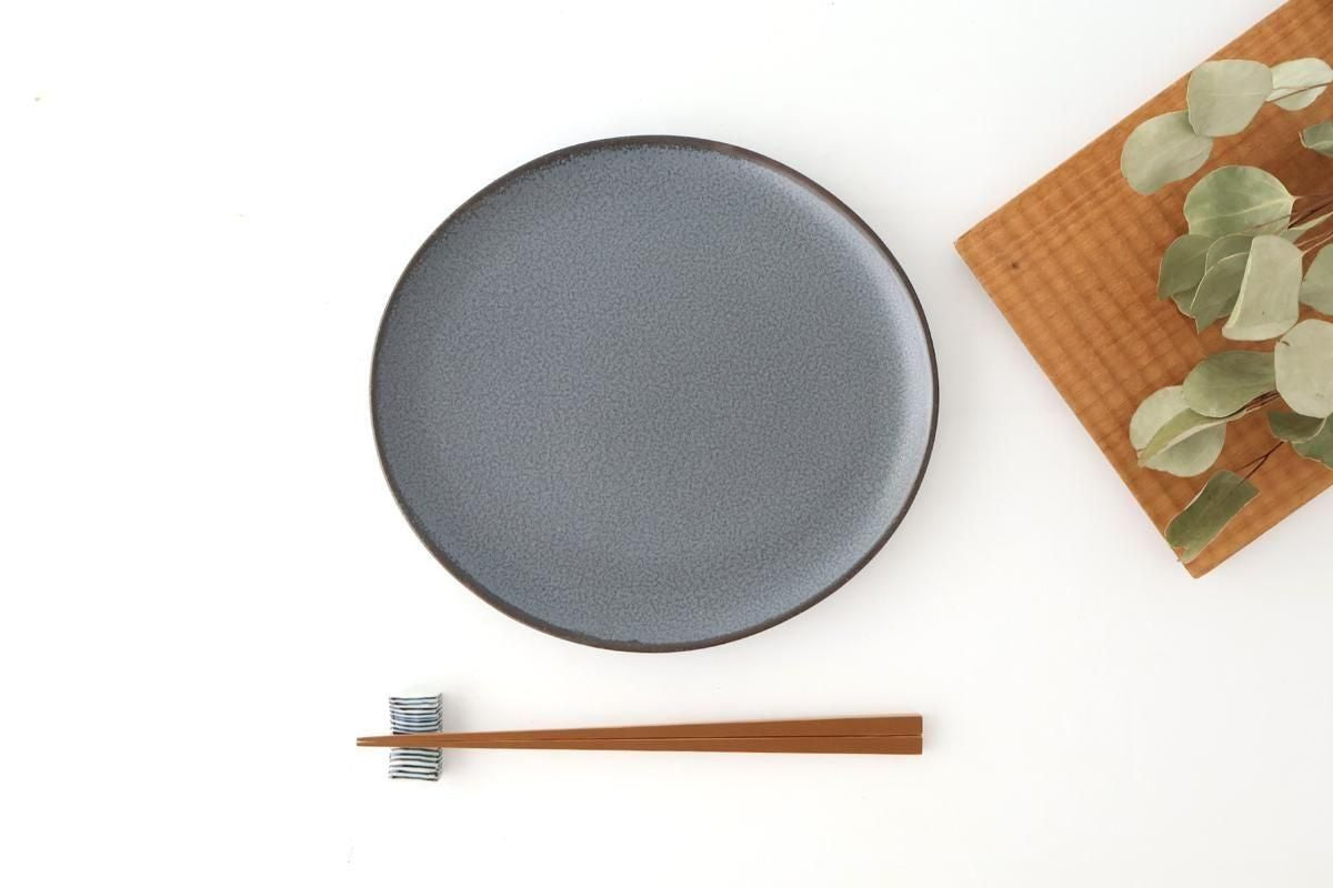 Chopstick Rest Tokusa Black | Hashioki Hasami Ware