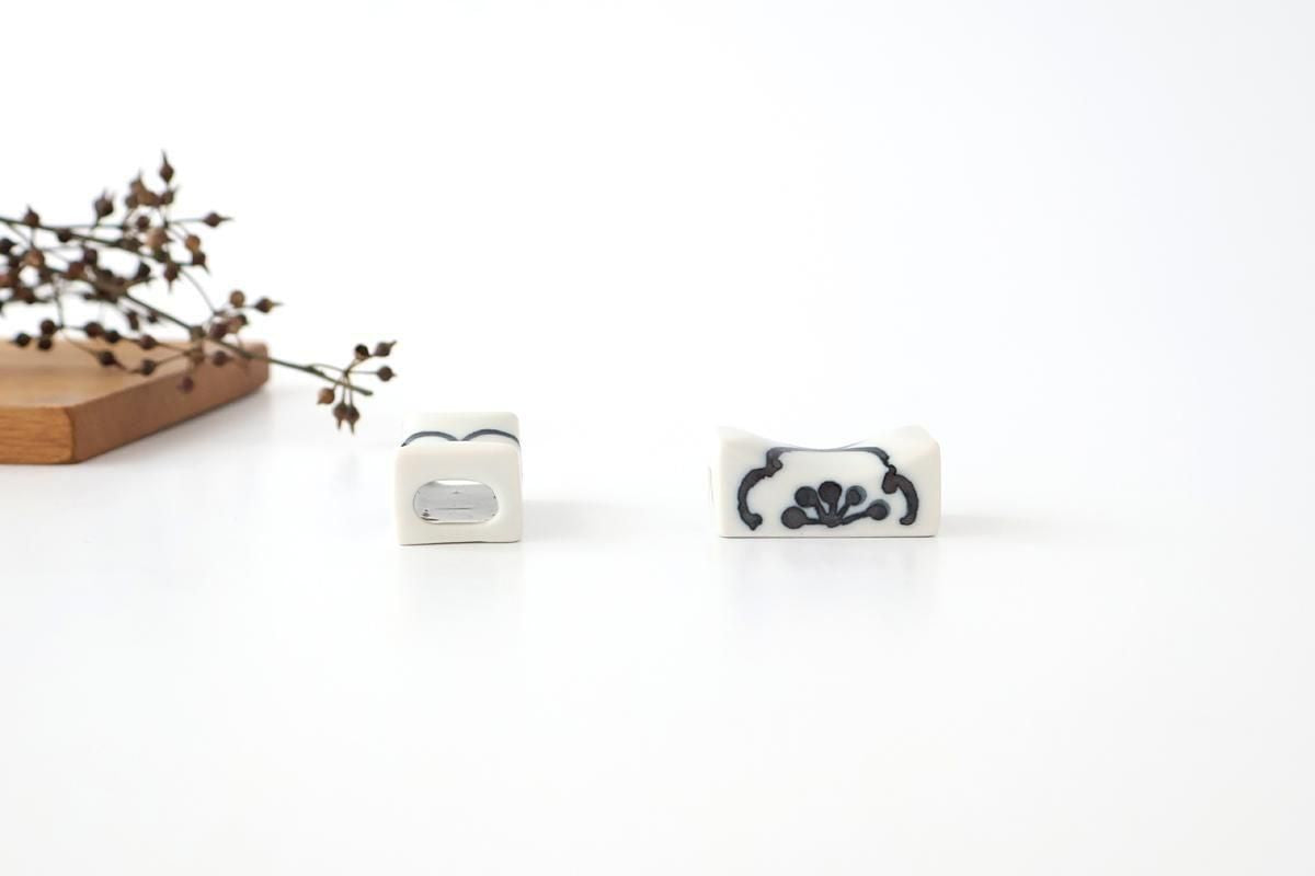 Chopstick Rest White Plum | Hashioki Hasami Ware
