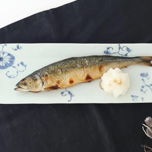 Rectangle Plate Blue Chrysanthemum｜Sushi Plate Arita Ware