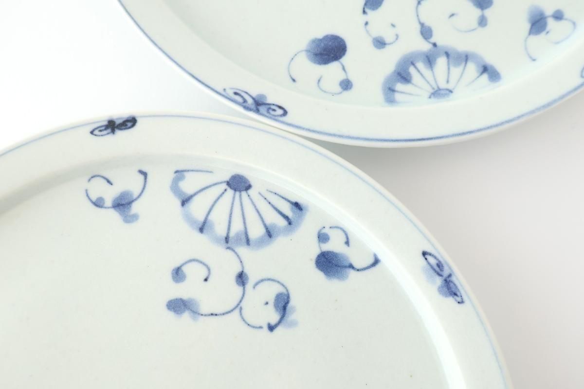 Round Flat Plate Blue Chrysanthemum 21㎝/8.3in | Arita Ware