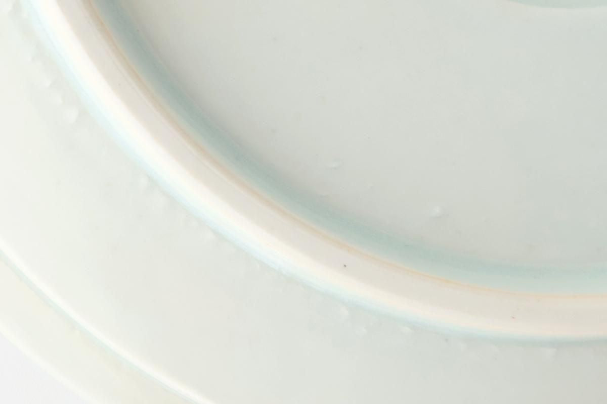 Round Flat Plate Blue Chrysanthemum 21㎝/8.3in | Arita Ware