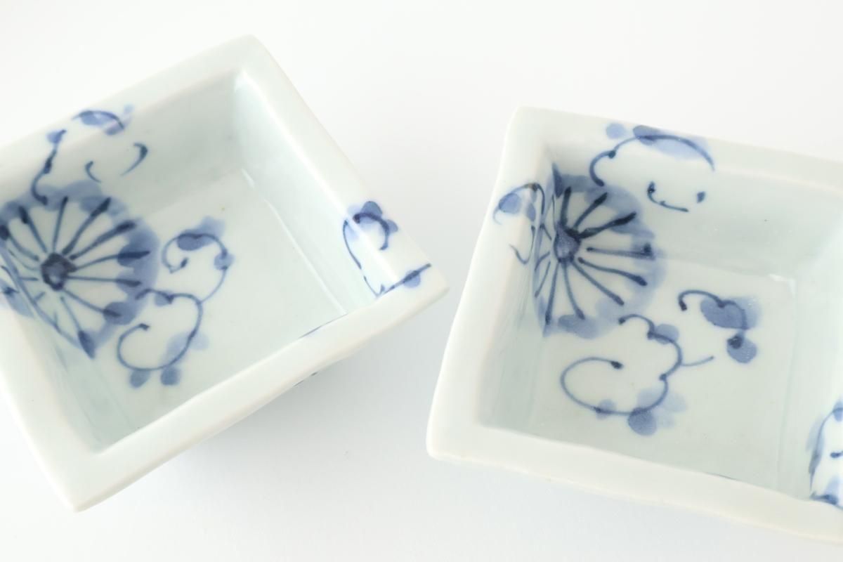 Square Small Bowl Chrysanthemum Pattern | Kobachi Arita Ware