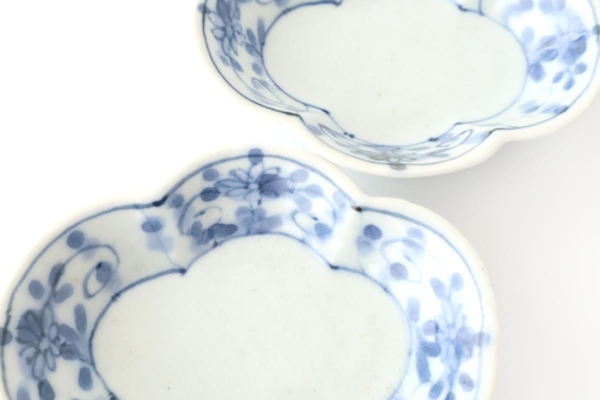 Small Plate Peony and Arabesque | Sauce Plate Arita Ware