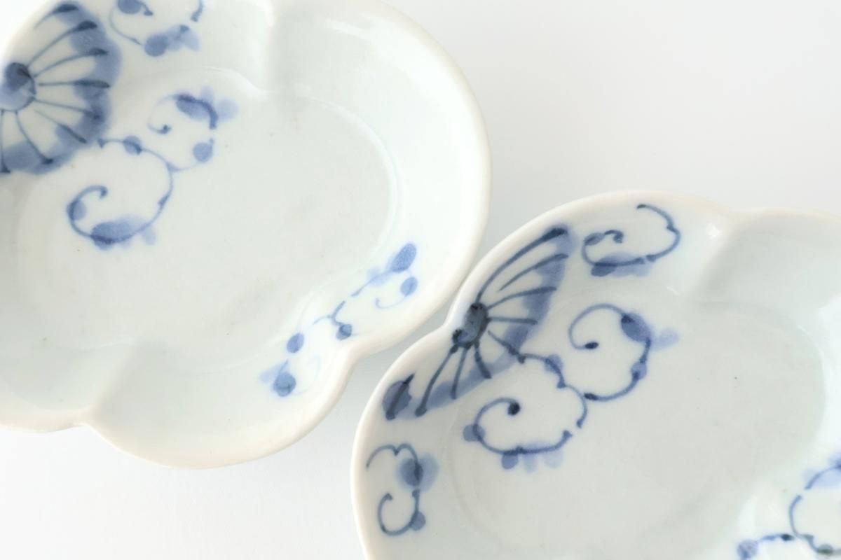 Small Plate Chrysanthemum | Sauce Plate Arita Ware