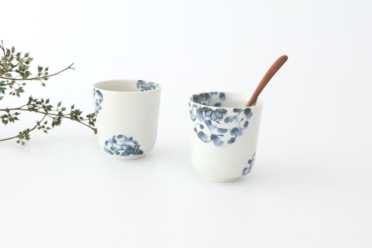 Japanese Cup Chrysanthemum Arabesque  | Yunomi Arita Ware