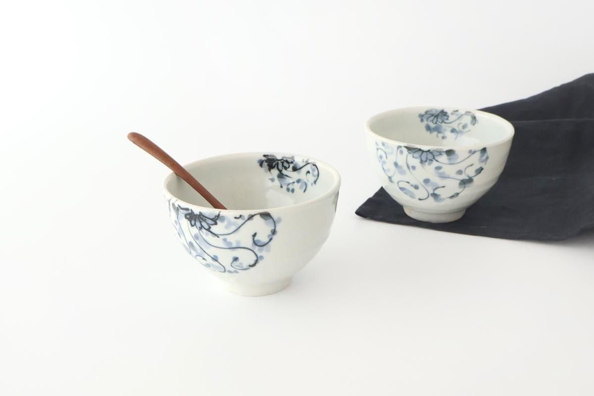 Round Rice Bowl Chrysanthemum Arabesque  | Arita Ware