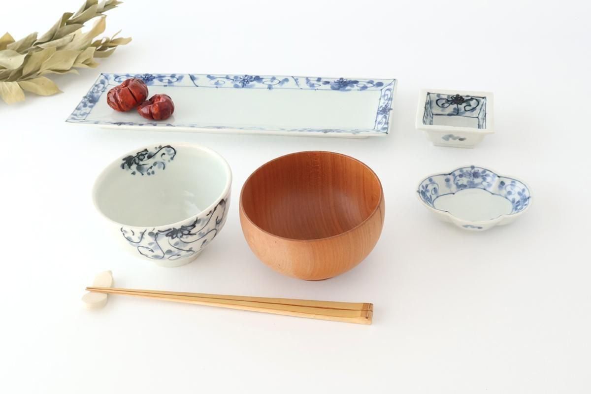 Round Rice Bowl Chrysanthemum Arabesque  | Arita Ware