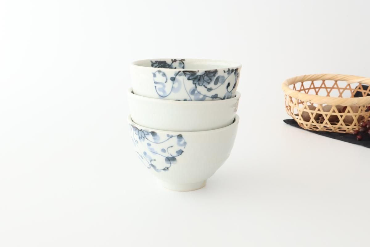 Round Rice Bowl Chrysanthemum Arabesque  | Arita Ware