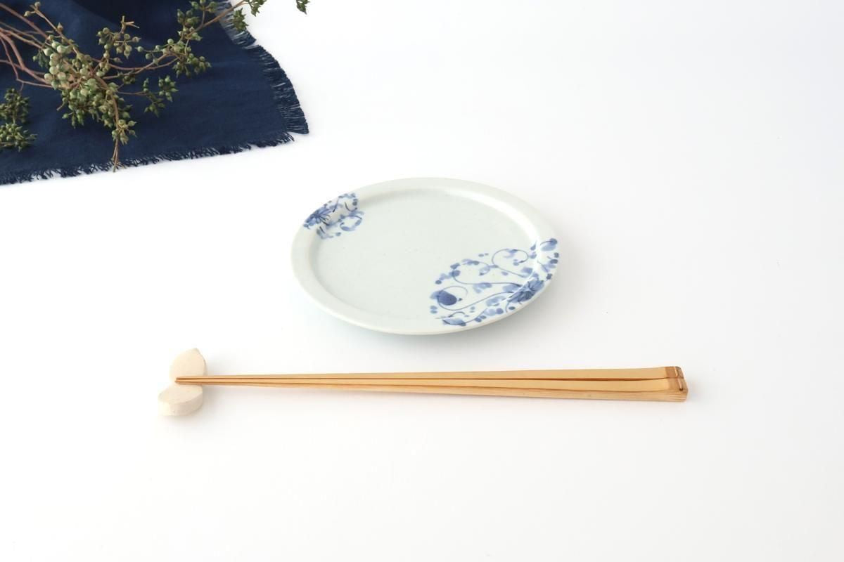 Round Flat Plate Blue Chrysanthemum Arabesque 14.5㎝/5.7in | Arita Ware