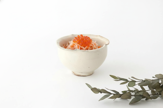 Furutani Seitosho Flower-shaped Bowl White | Kobachi