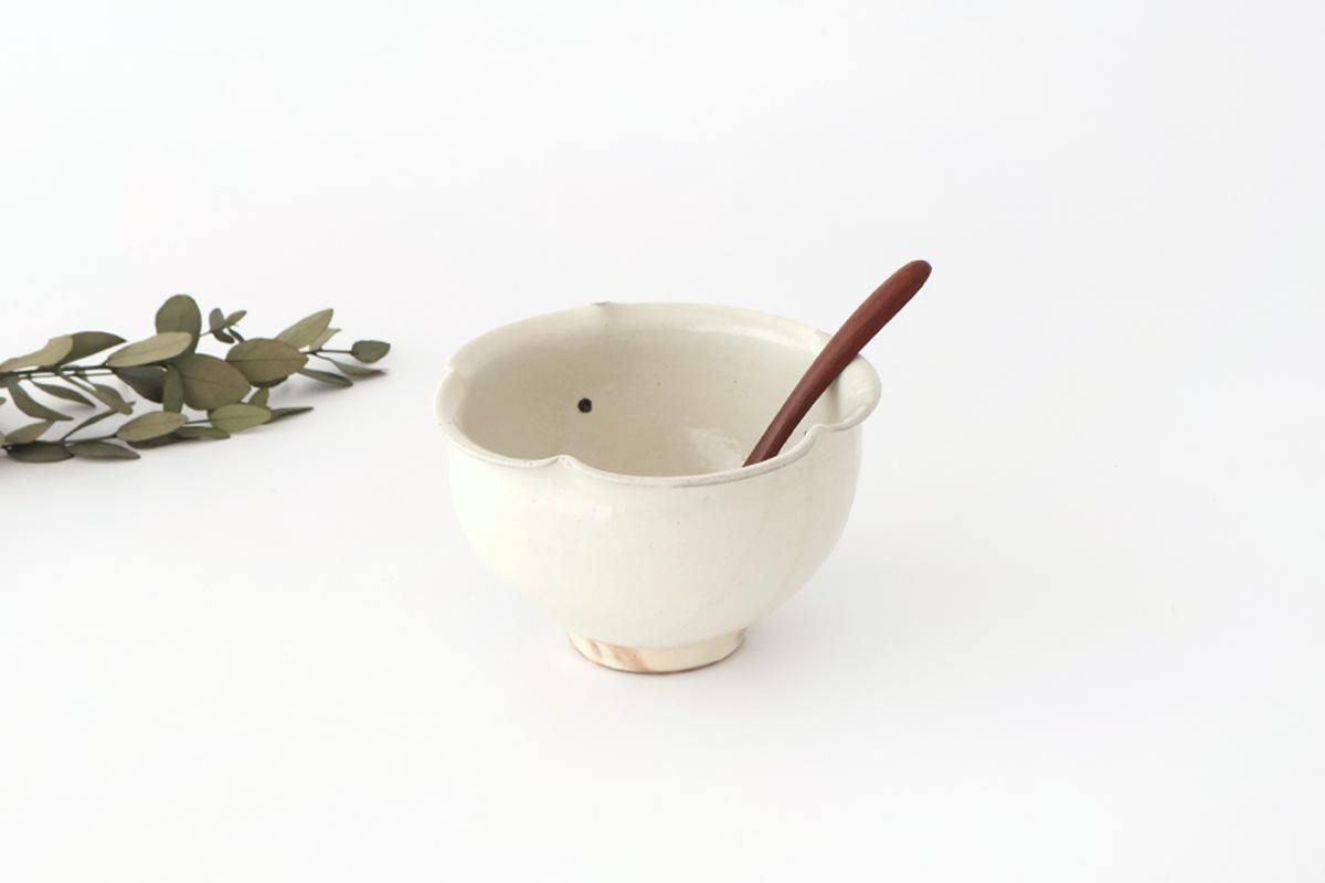 Furutani Seitosho Flower-shaped Bowl White | Kobachi