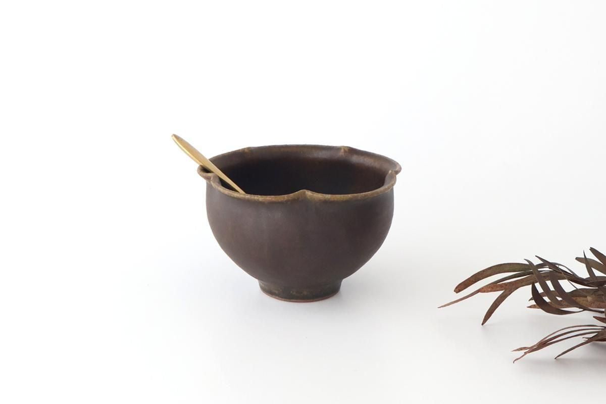 Furutani Seitosho Flower-shaped Bowl Dark Brown | Kobachi