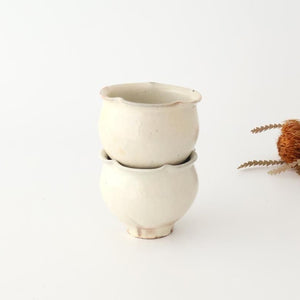 Furutani Seitosho Flower-shaped Japanese Cup White | Yunomi