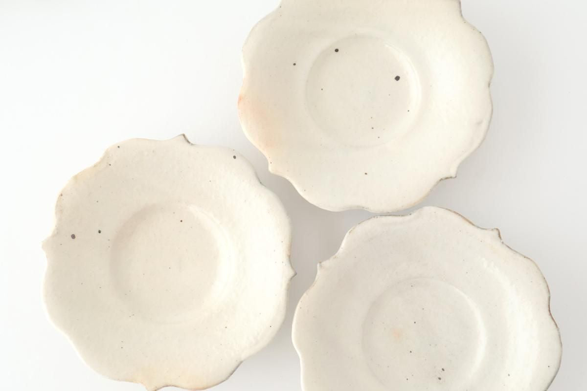 Furutani Seitosho Flower-shaped Tea Tray White