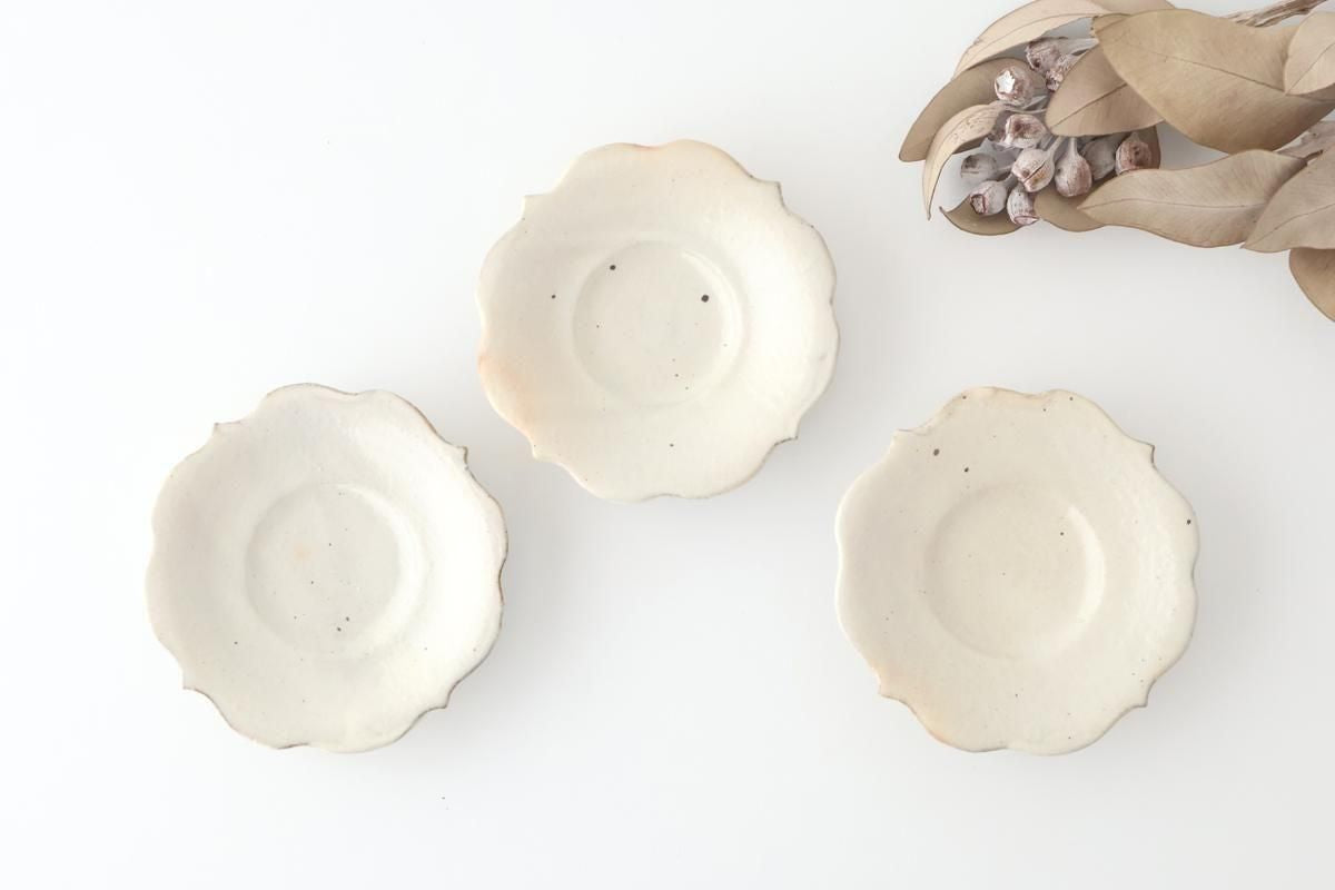 Furutani Seitosho Flower-shaped Tea Tray White